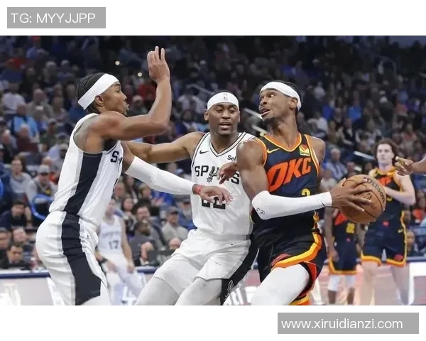 2012年NBA西部决赛第四场雷霆对战马刺的精彩瞬间与历史回顾 2012年NBA西部决赛第四场雷霆对战马刺的精彩瞬间与历史回顾